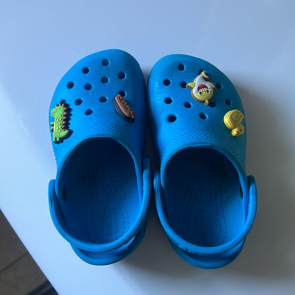 Blue Toddler crocs